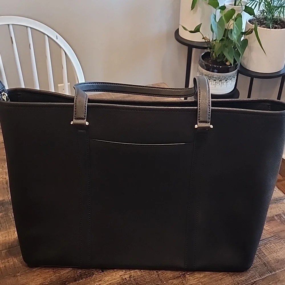 Michael Kors Black Saffiano leather Laptop Tote
